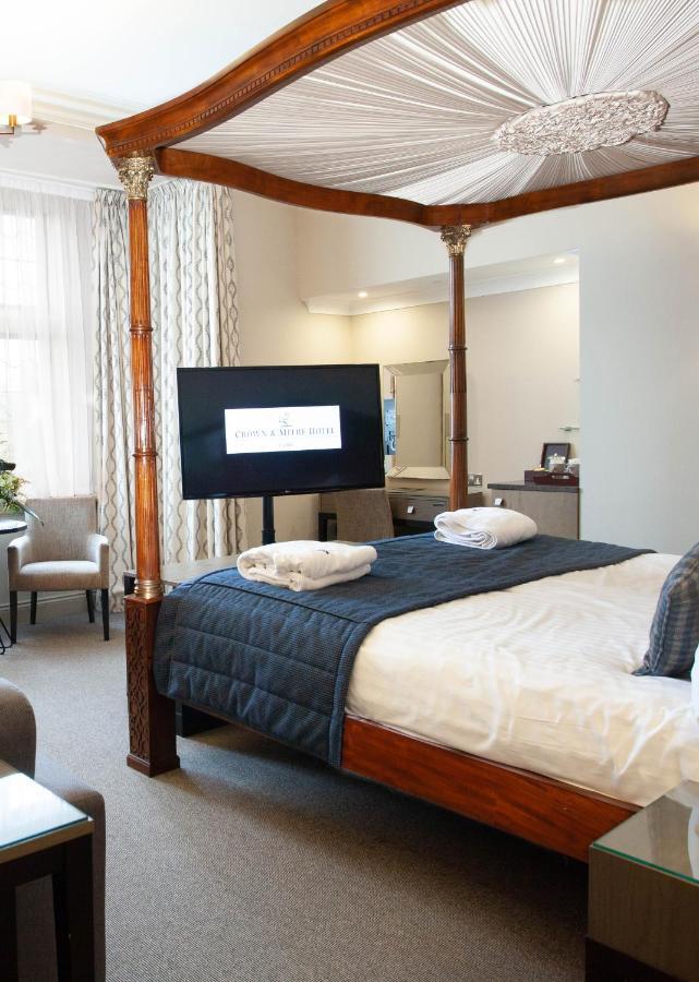 Crown & Mitre Hotel Карлайл Екстериор снимка