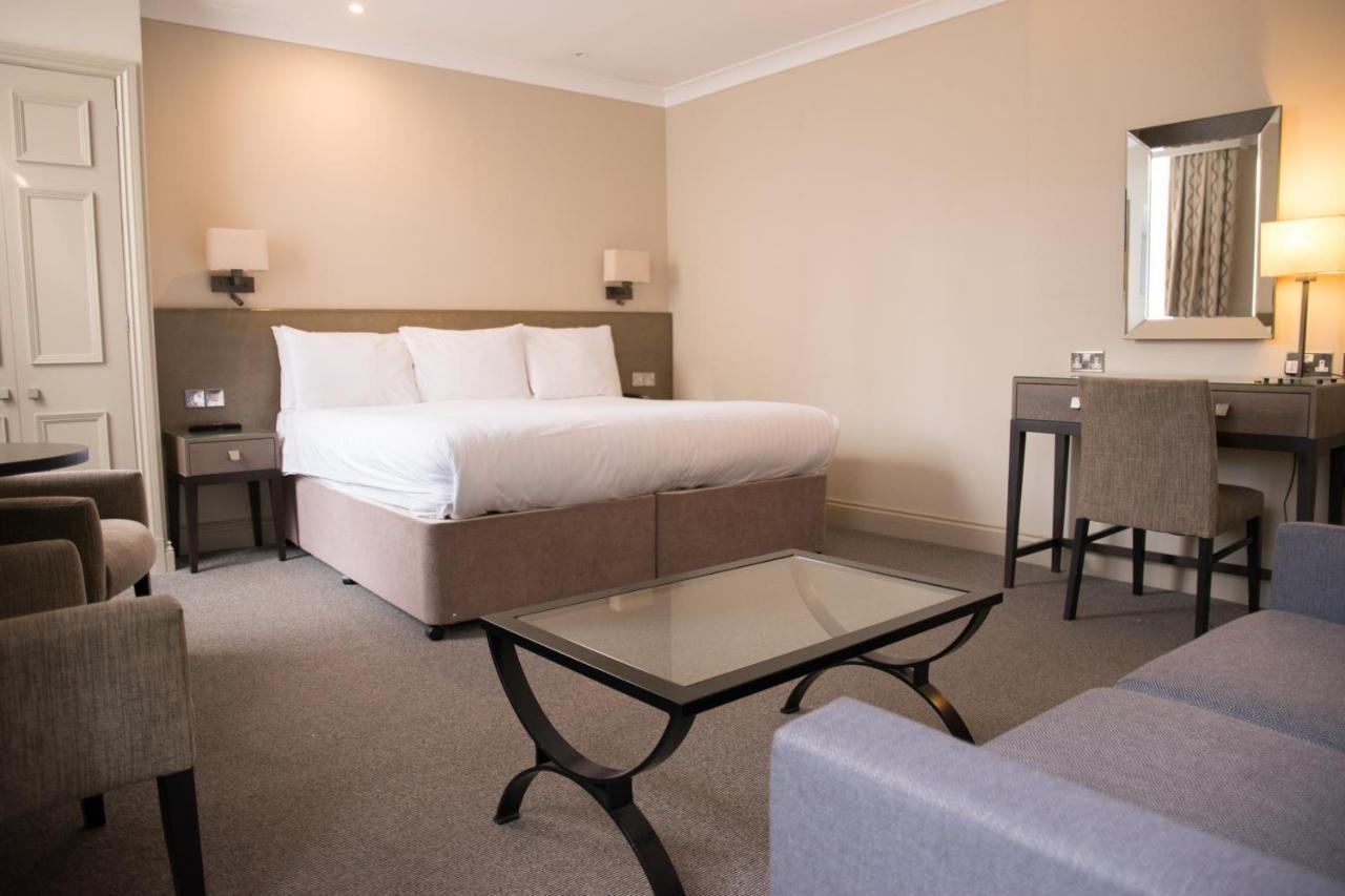 Crown & Mitre Hotel Карлайл Екстериор снимка