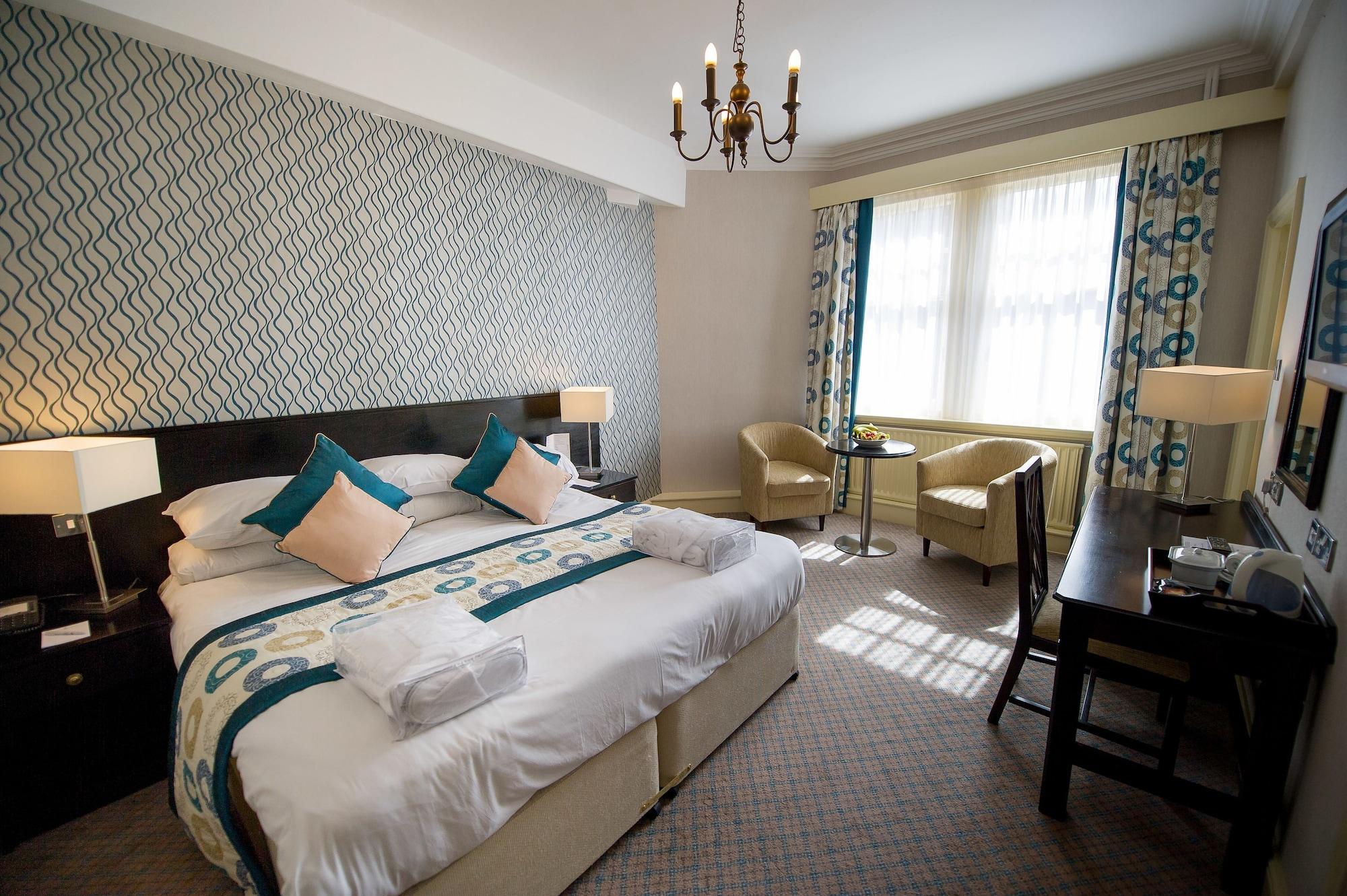Crown & Mitre Hotel Карлайл Екстериор снимка