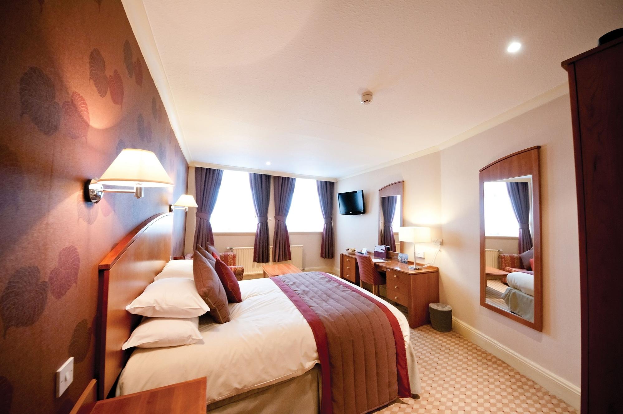 Crown & Mitre Hotel Карлайл Екстериор снимка