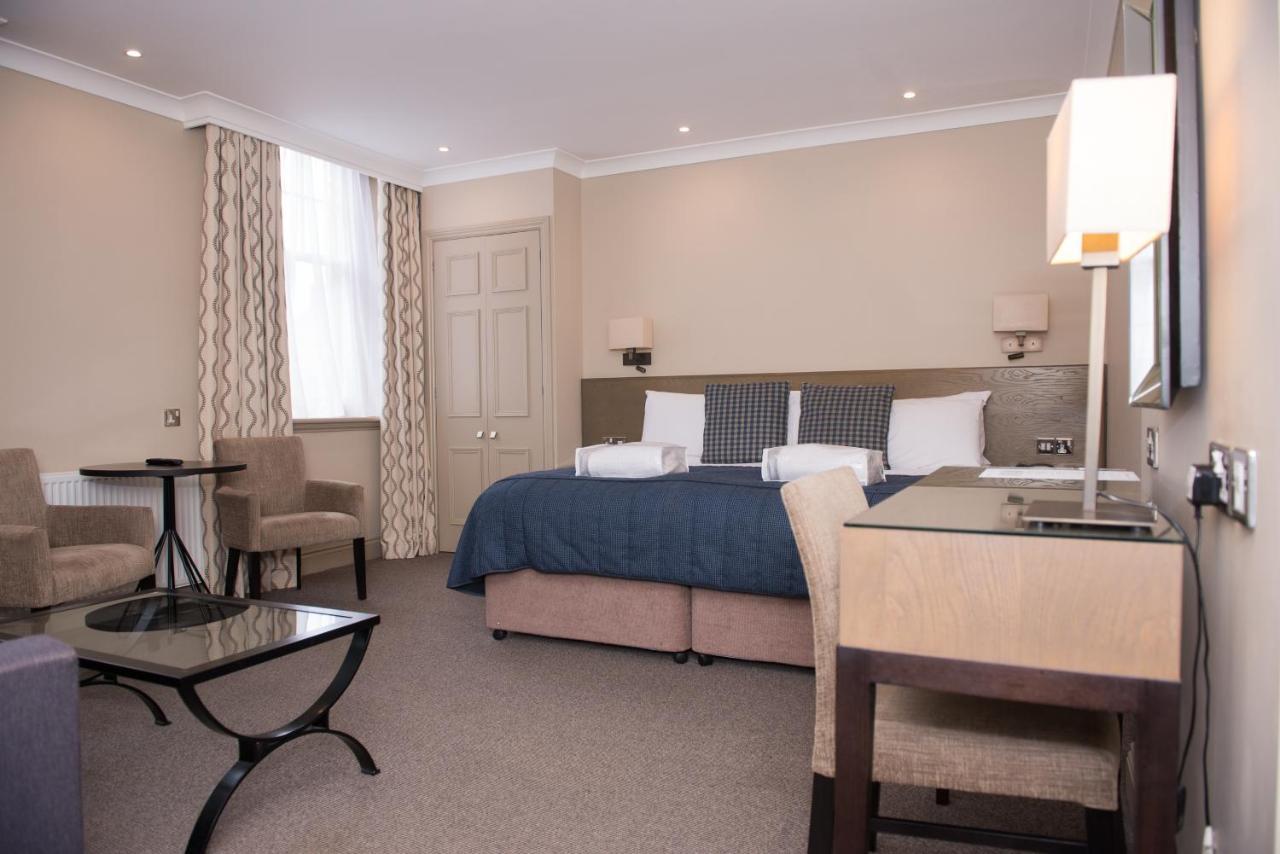 Crown & Mitre Hotel Карлайл Екстериор снимка