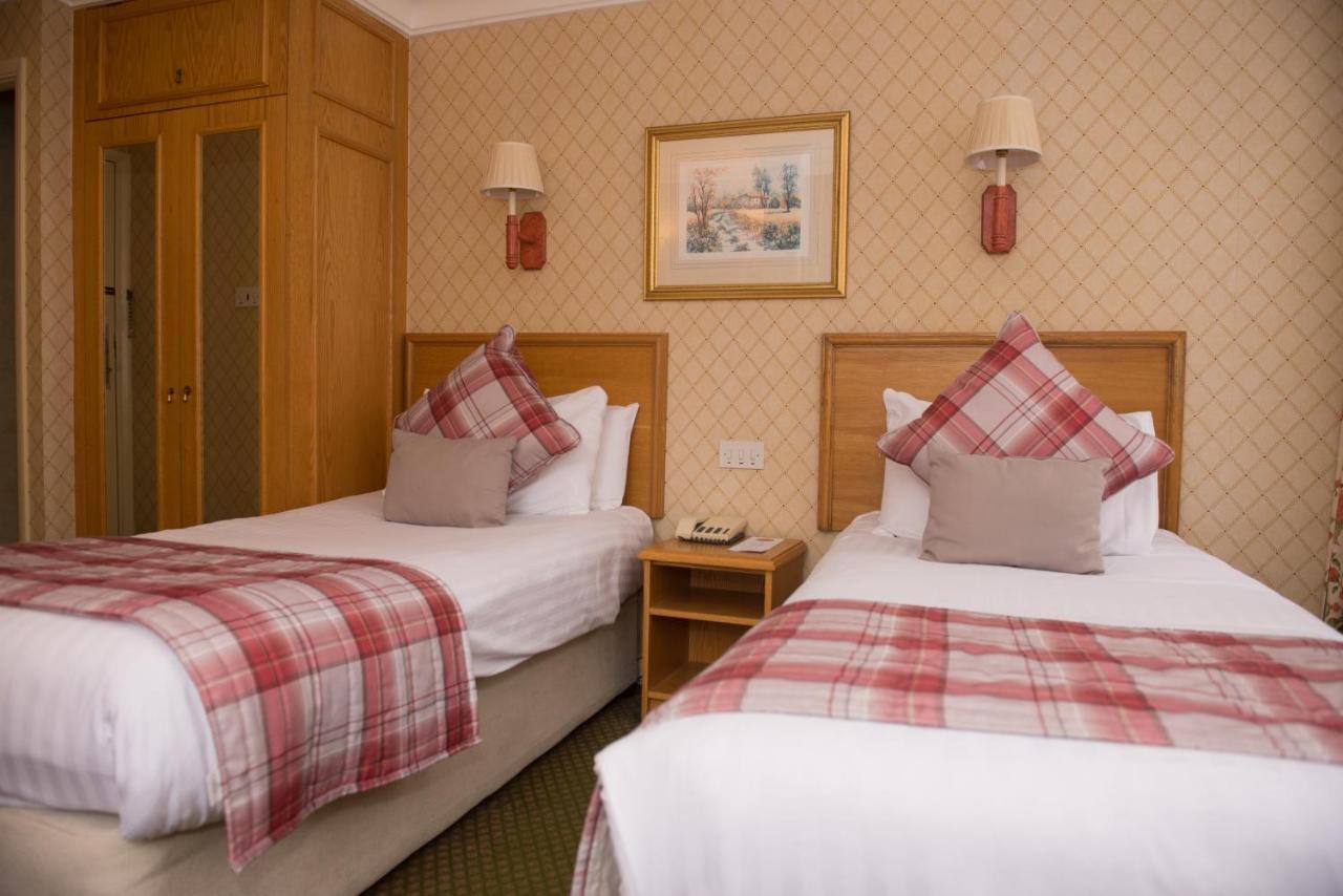 Crown & Mitre Hotel Карлайл Екстериор снимка