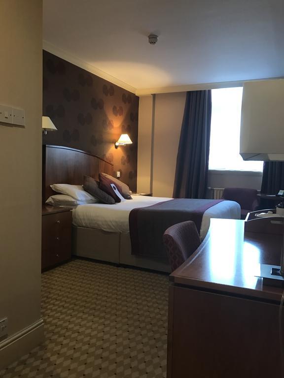 Crown & Mitre Hotel Карлайл Екстериор снимка