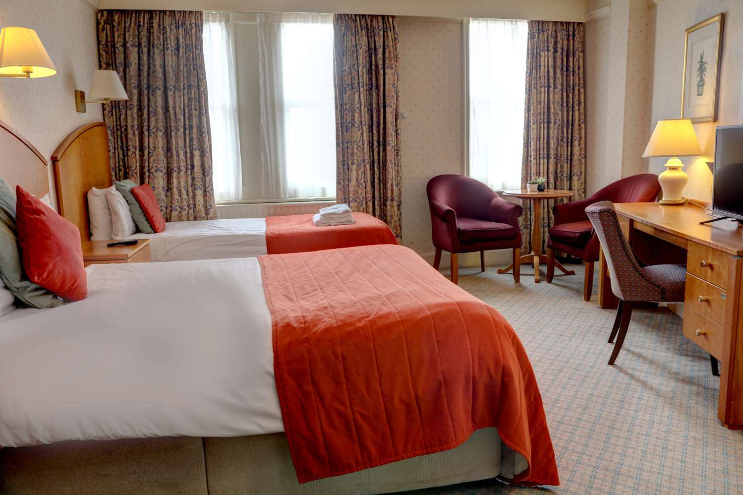 Crown & Mitre Hotel Карлайл Стая снимка
