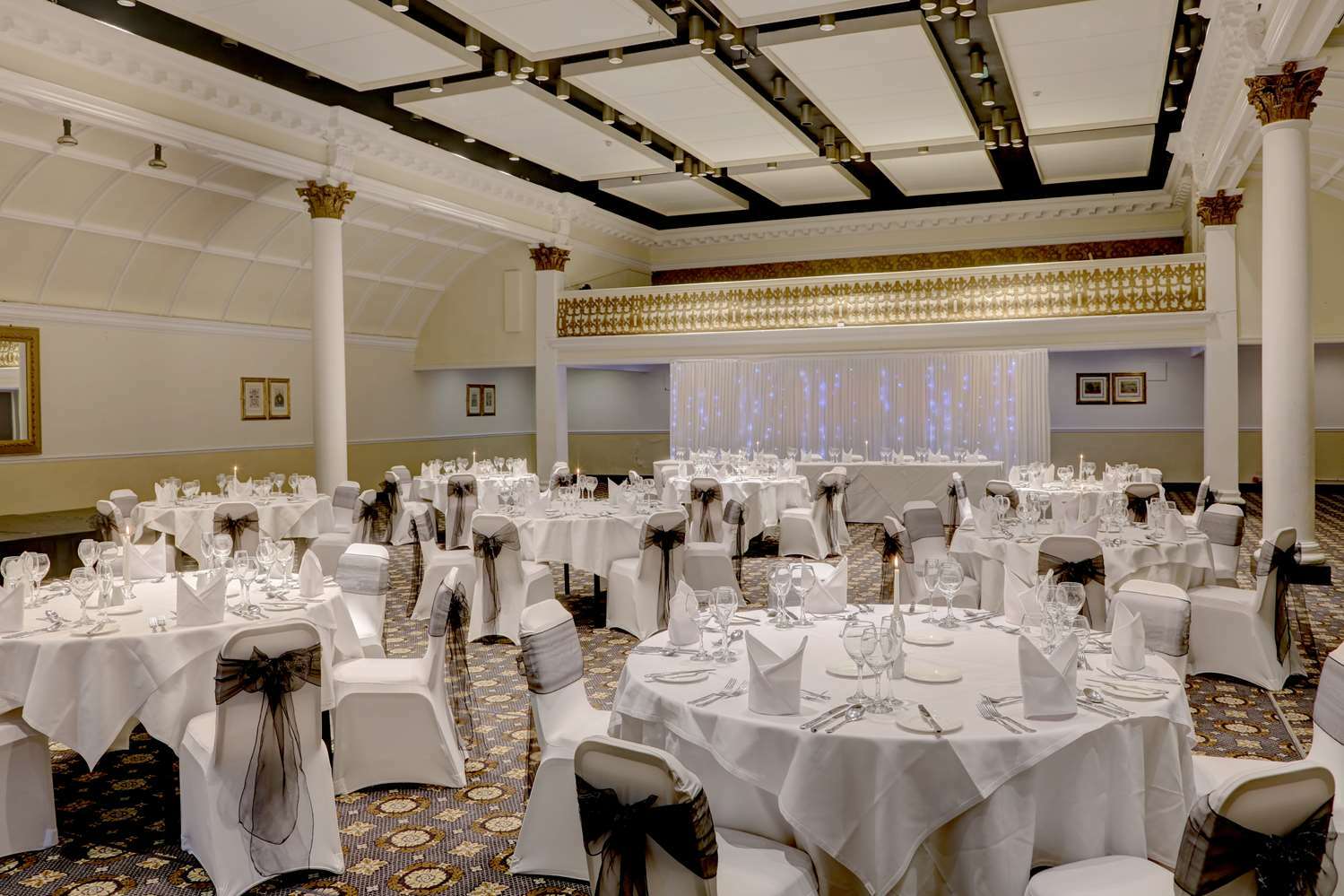 Crown & Mitre Hotel Карлайл Съоръжения снимка
